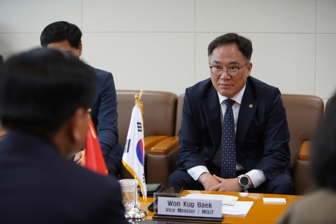 Cooperation for Successful Implementation of High-speed Railway Project in Vietnam 포토이미지