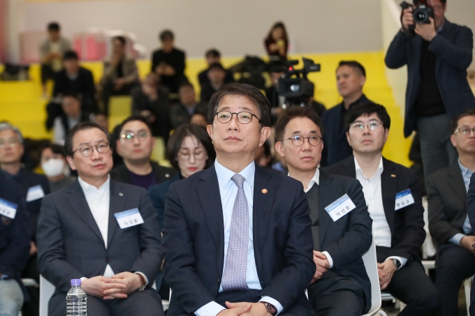 Launching Comprehensive Support Model for Packaged Exports of Smart City 포토이미지