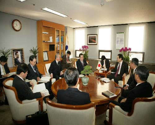 일본 국토 교통성 장관 접견 (2007.01.12)