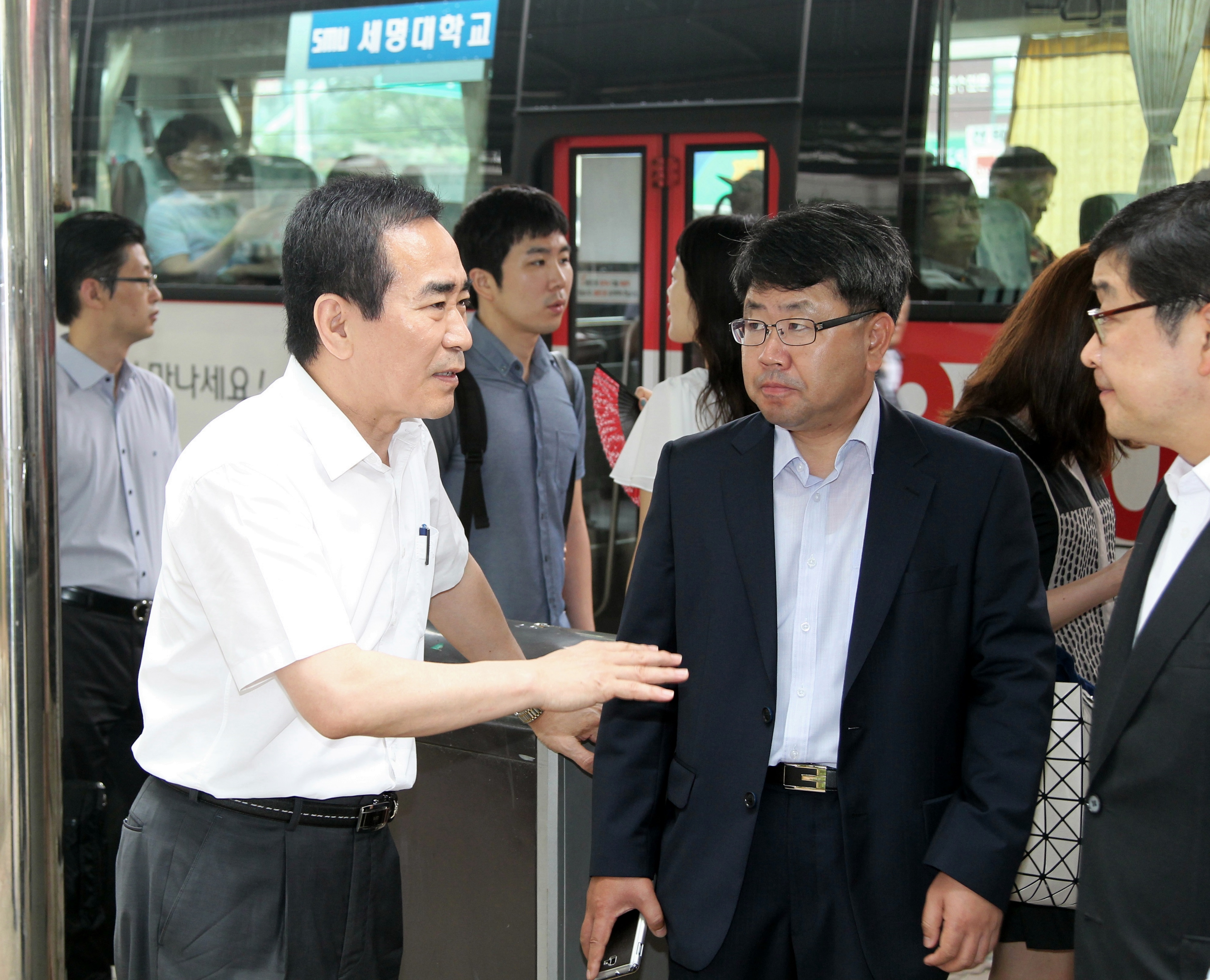 여형구 2차관, 수도권 직행좌석버스 이용현황 현장점검 - 포토이미지