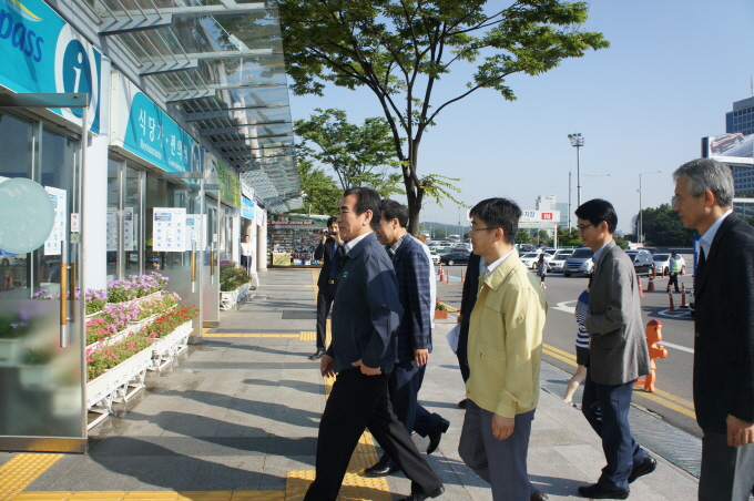 여형구 2차관, “메르스 종식때까지 방역활동 총력” 당부 - 포토이미지