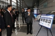 강호인 장관, 2015년 올해의 안전한 차 시상 - 포토이미지