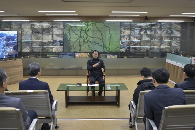 최정호 차관, 북한 도발 및 사이버테러 대비 고속도로 대응태세 점검 - 포토이미지