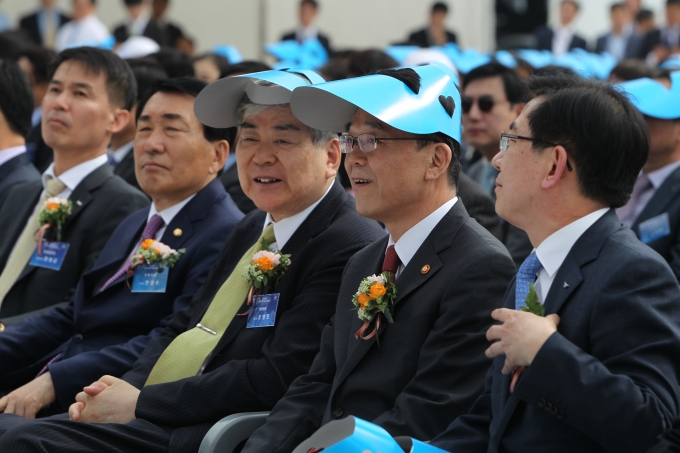 강호인 장관, 인천공항 제2여객터미널 상량식 - 포토이미지