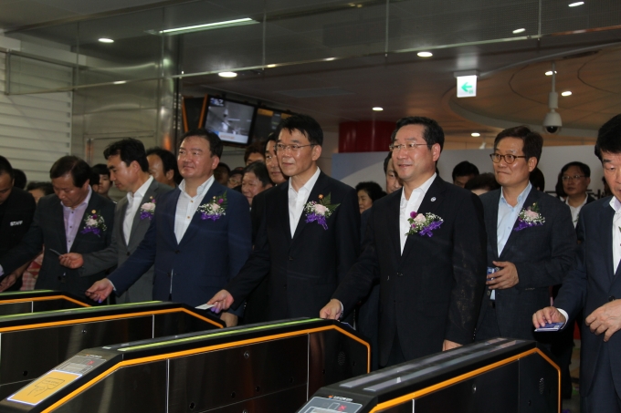 강호인 장관, 인천도시철도 2호선 개통식 참석 - 포토이미지