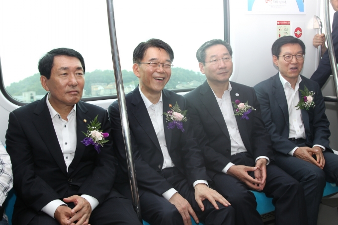 강호인 장관, 인천도시철도 2호선 개통식 참석 - 포토이미지