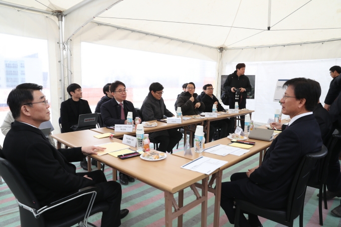 강호인장관, 11월 뉴스테이단지 첫 입주 현장 점검 및 정책 간담회 개최 - 포토이미지