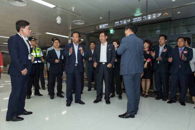 맹성규 2차관, 수원역 환승센터 개통식 - 포토이미지