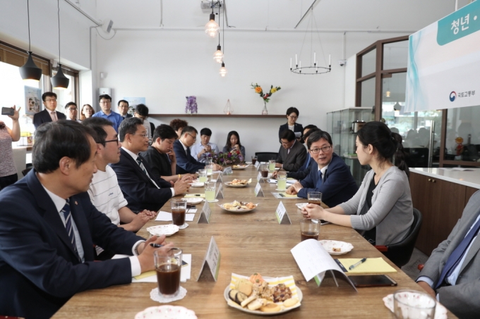 손병석차관, 희망상가 업무협약 - 포토이미지