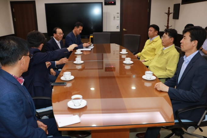 김정렬 차관, 