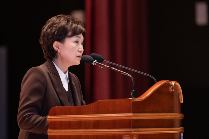 김현미 장관, 2019년 국토교통부 시무식 - 포토이미지