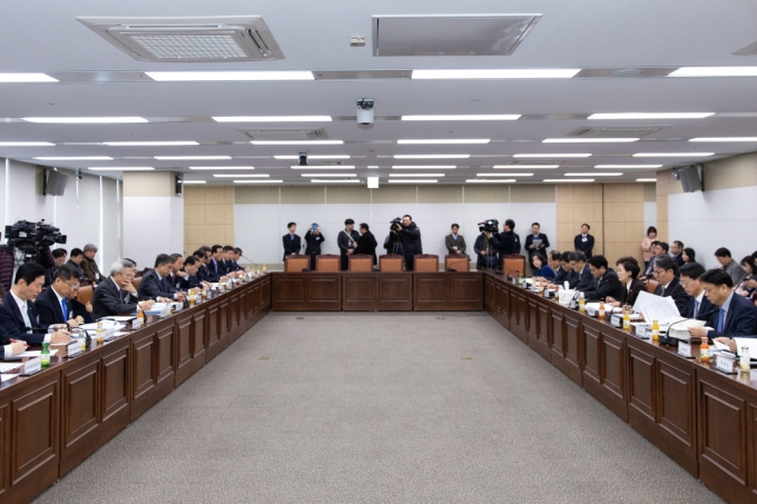 김현미 장관, 산하 공기업.준정부기관 공공기관의 기관장 간담회 참석 - 포토이미지