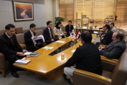 Vice Minister Park Sun-ho discussed land development cooperation with Paraguay, the Heart of America