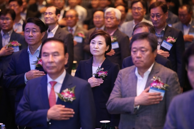 김현미 장관, “기계설비, 건설산업 도약의 견인차” 강조 - 포토이미지