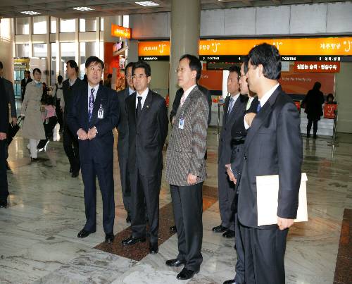 설 교통대책 현장순시(김포공항) (2009/01/23) - 포토이미지