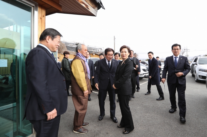 김현미 장관, 혁신도시 지역경제거점으로 거듭나야 - 포토이미지