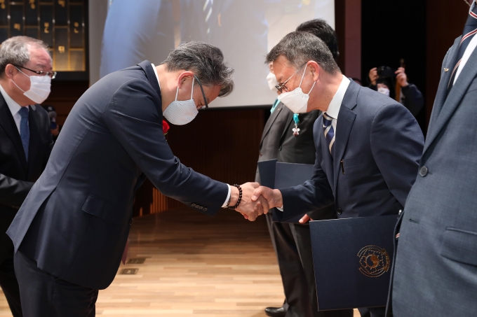 손명수 제2차관 “한국판 뉴딜로 K-스마트 물류 구현” - 포토이미지