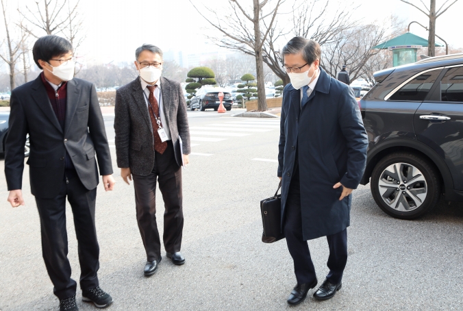 변창흠 장관내정자 출근 - 포토이미지