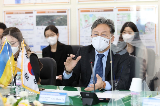 손명수 차관, 우크라이나 철도진출 위한 인프라 외교 전개 - 포토이미지