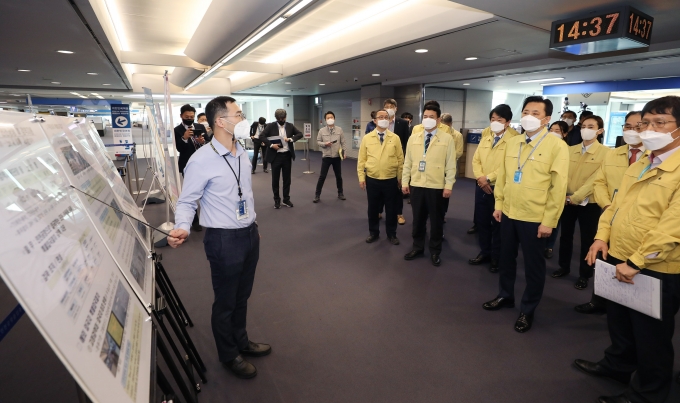 황성규 2차관 인천공항 현장점검 - 포토이미지