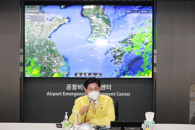 노형욱 장관, 인천공항 찾아 ‘항공산업 재도약·국민안전’ 강조