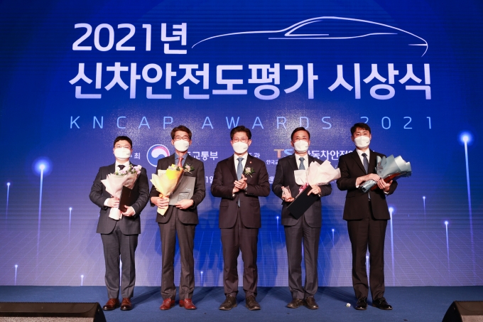신차안전도평가 시상식 - 포토이미지
