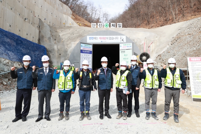 춘천-화천 국도건설 현장점검 - 포토이미지