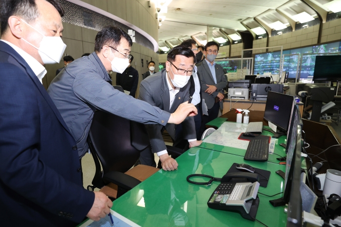 어명소 제2차관 구로 철도교통관제센터 방문 - 포토이미지