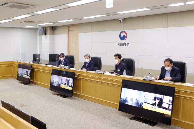 이원재 제1차관, 국토교통 물가안정 TF 회의 - 포토이미지