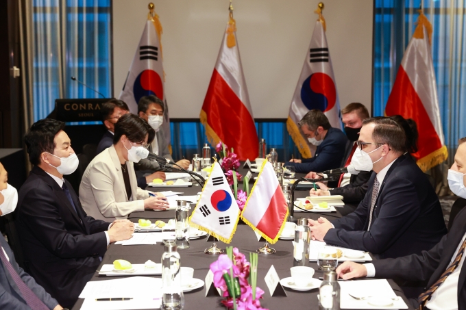 원희룡 장관, 폴란드 신공항특명전권대표단 면담 - 포토이미지