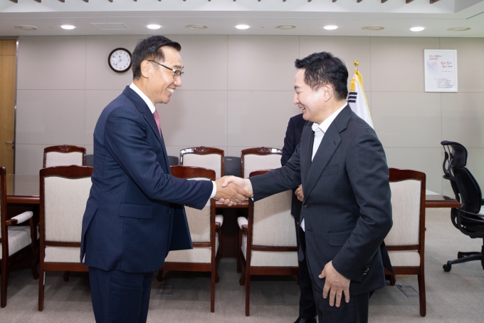 한국국토정보공사 신임사장 임명장 전수식 - 포토이미지