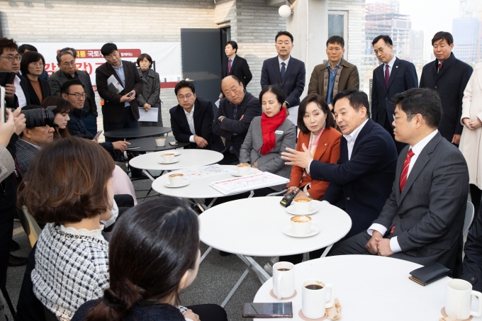 원희룡 장관, 서울-세종 고속도로 신속 개통 주문 - 포토이미지