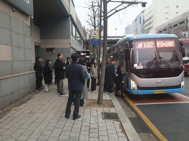 강희업 대광위원장, “광역버스 좌석예약제 확대로 출퇴근 불편 해소할 것” - 포토이미지