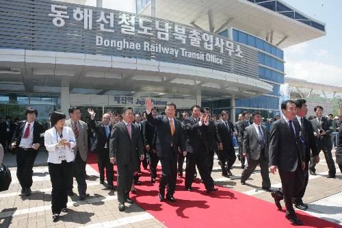 남북열차 시험운행(금강산 청년역~제진역간) (2007/05/18) - 포토이미지