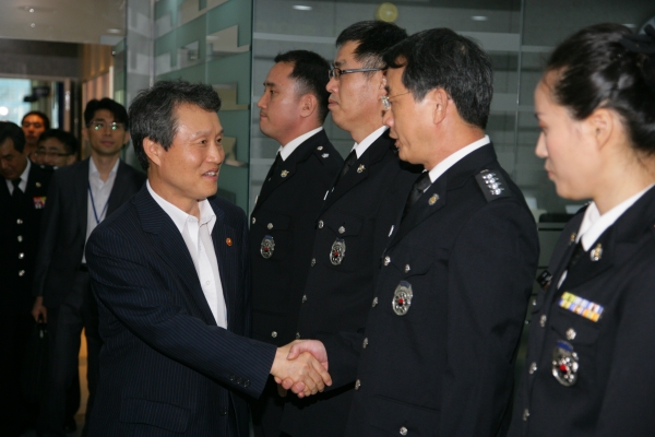 인천해양경찰청,인천해양경찰서 전용부두,해상교통관제센터 순시 - 포토이미지