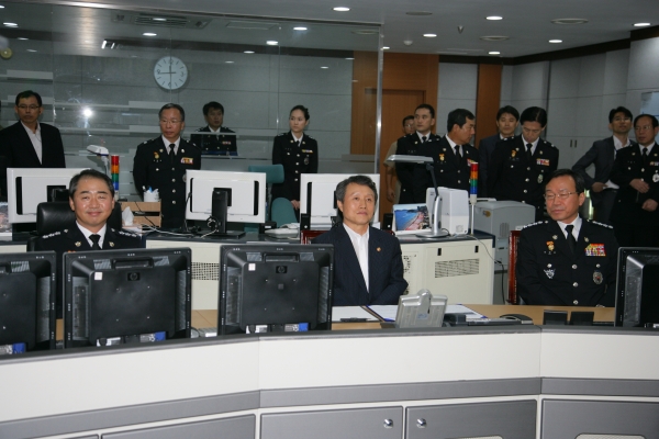 인천해양경찰청,인천해양경찰서 전용부두,해상교통관제센터 순시 - 포토이미지