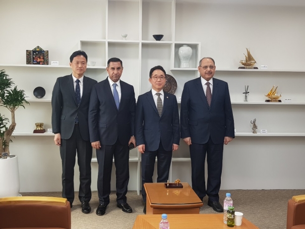 Vice Minister Park Sun-ho, willing to cooperate in reconstruction of Iraq 포토이미지