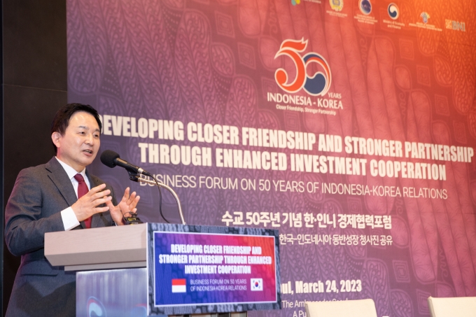 MOLIT Minister WON Hee-ryong shares the blueprint for mutual growth between Korea and Indonesia through participation in the ‘Korea-Indonesia Economic Cooperation Forum” 포토이미지