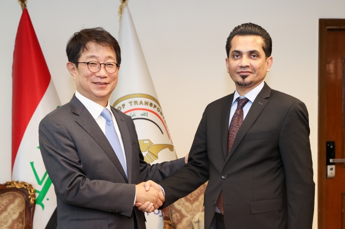 Meeting with Iraqi Minister of Transport Razazzaq Muhaibis al-Saadawi 포토이미지