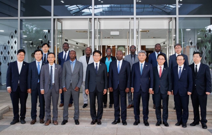 Rwanda to be a Bridgehead for Strengthening Infrastructure Cooperation in Afric 포토이미지
