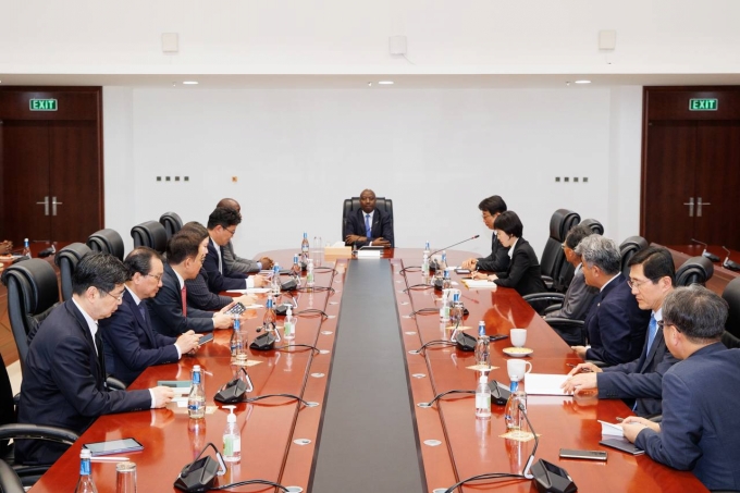 Rwanda to be a Bridgehead for Strengthening Infrastructure Cooperation in Afric 포토이미지