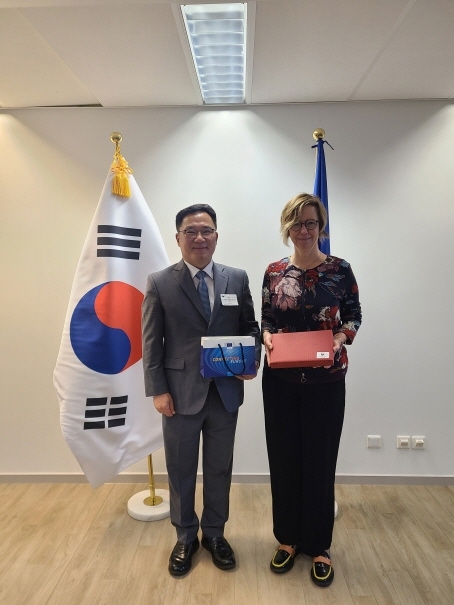 Efforts to Cope with Climate Change and Transport Innovation by Strengthening Global Cooperation 포토이미지