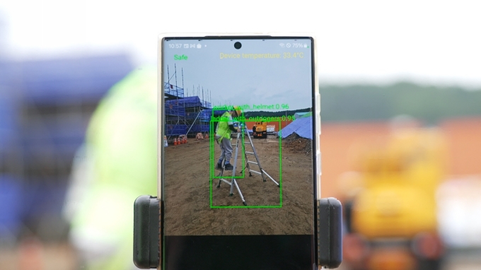 Digital Safety Management in Construction Sites 포토이미지