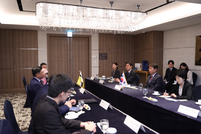 Ministerial Meeting between Korea and Brunei 포토이미지