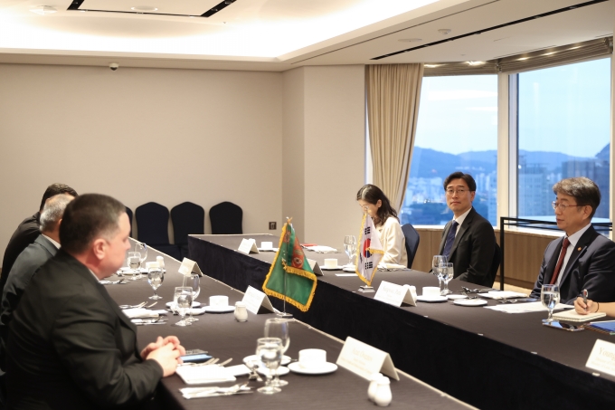 Cooperation on Smart City Development with Turkmenistan 포토이미지