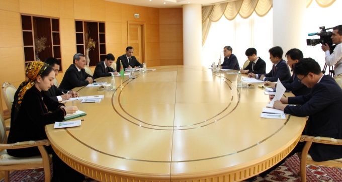 Initiatives for Extensive Cooperation with Turkmenistan 포토이미지
