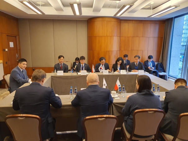 Korea-Poland-Ukraine Infrastructure & Reconstruction Forum 포토이미지
