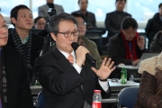 질문 중인 권도엽 장관