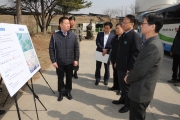 유일호 장관, 통일시대 대비 철도망 구축 및 경원선 단절구간 복원 관련, 현지조사 및 현안 논의