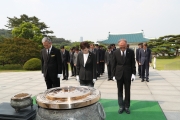김현미장관, 국립서울현충원 참배
